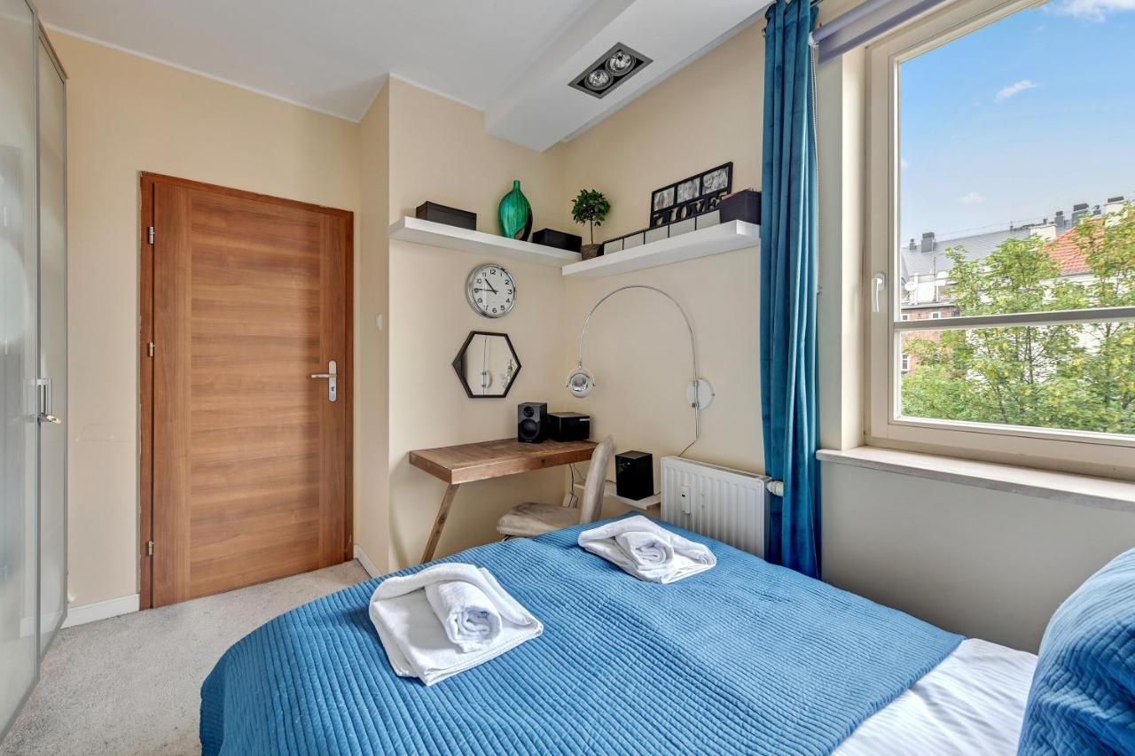 Apartament Pod Trzema Niebieskimi Kaczorami Apartment Gdansk Exterior photo